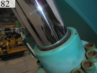 中古建設機械 中古 コベルコ建機 KOBELCO 油圧ショベル・バックホー ０．７－０．９立米 SK200-8