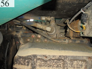 中古建設機械 中古 コベルコ建機 KOBELCO 油圧ショベル・バックホー ０．７－０．９立米 SK200-8