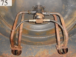 中古建設機械 中古 コベルコ建機 KOBELCO 油圧ショベル・バックホー ０．７－０．９立米 SK200-8
