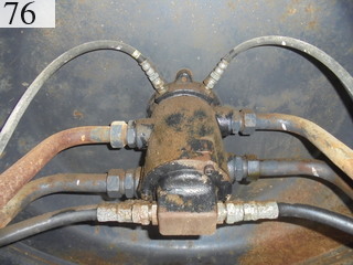中古建設機械 中古 コベルコ建機 KOBELCO 油圧ショベル・バックホー ０．７－０．９立米 SK200-8