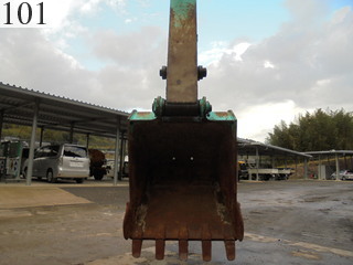 中古建設機械 中古 コベルコ建機 KOBELCO 油圧ショベル・バックホー ０．７－０．９立米 SK200-8