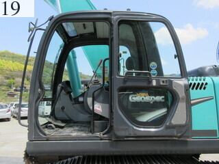 中古建設機械 中古 コベルコ建機 KOBELCO 油圧ショベル・バックホー ０．７－０．９立米 SK210LC-8
