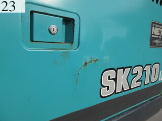中古建設機械 中古 コベルコ建機 KOBELCO 油圧ショベル・バックホー ０．７－０．９立米 SK210LC-8