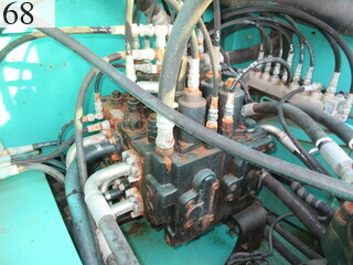 中古建設機械 中古 コベルコ建機 KOBELCO 油圧ショベル・バックホー ０．７－０．９立米 SK210LC-8