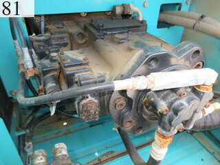 中古建設機械 中古 コベルコ建機 KOBELCO 油圧ショベル・バックホー ０．７－０．９立米 SK210LC-8