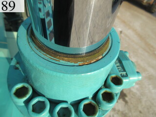 中古建設機械 中古 コベルコ建機 KOBELCO 油圧ショベル・バックホー ０．７－０．９立米 SK210LC-8