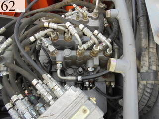 中古建設機械 中古 日立建機 HITACHI 油圧ショベル・バックホー ０．４－０．５立米 ZX120-3