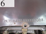 中古建設機械 中古 日立建機 HITACHI 油圧ショベル・バックホー ０．４－０．５立米 ZX135US-3