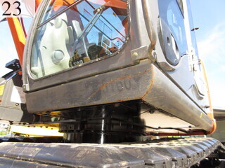 中古建設機械 中古 日立建機 HITACHI 油圧ショベル・バックホー ０．４－０．５立米 ZX135US-3