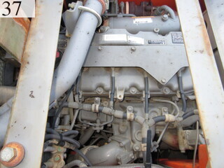 中古建設機械 中古 日立建機 HITACHI 油圧ショベル・バックホー ０．４－０．５立米 ZX135US-3