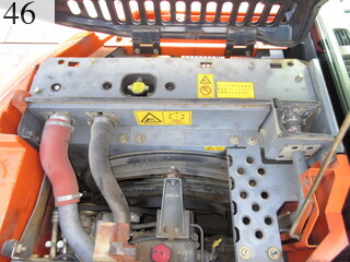 中古建設機械 中古 日立建機 HITACHI 油圧ショベル・バックホー ０．４－０．５立米 ZX135US-3