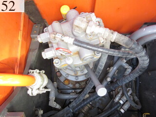 中古建設機械 中古 日立建機 HITACHI 油圧ショベル・バックホー ０．４－０．５立米 ZX135US-3