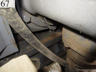 中古建設機械 中古 日立建機 HITACHI 油圧ショベル・バックホー ０．４－０．５立米 ZX135US-3