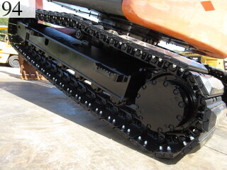 中古建設機械 中古 日立建機 HITACHI 油圧ショベル・バックホー ０．４－０．５立米 ZX135US-3