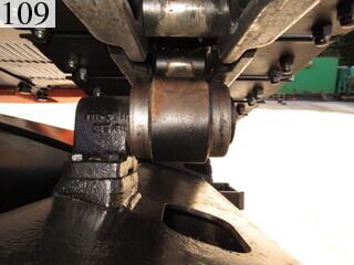 中古建設機械 中古 日立建機 HITACHI 油圧ショベル・バックホー ０．４－０．５立米 ZX135US-3