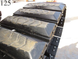 中古建設機械 中古 日立建機 HITACHI 油圧ショベル・バックホー ０．４－０．５立米 ZX135US-3