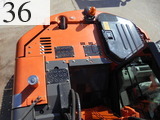 中古建設機械 中古 日立建機 HITACHI 油圧ショベル・バックホー ０．４－０．５立米 ZX135US-3