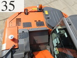 中古建設機械 中古 日立建機 HITACHI 油圧ショベル・バックホー ０．４－０．５立米 ZX135US-3