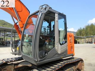 中古建設機械 中古 日立建機 HITACHI 油圧ショベル・バックホー ０．４－０．５立米 ZX135US-3