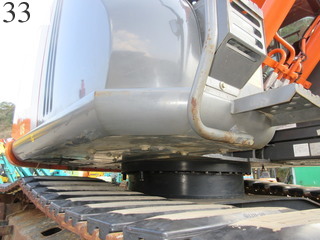 中古建設機械 中古 日立建機 HITACHI 油圧ショベル・バックホー ０．４－０．５立米 ZX135US-3