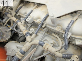 中古建設機械 中古 日立建機 HITACHI 油圧ショベル・バックホー ０．４－０．５立米 ZX135US-3
