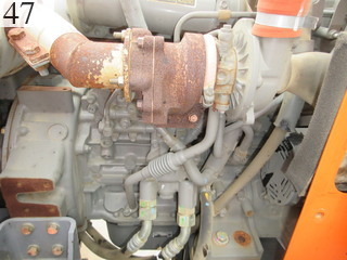 中古建設機械 中古 日立建機 HITACHI 油圧ショベル・バックホー ０．４－０．５立米 ZX135US-3