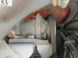 中古建設機械 中古 日立建機 HITACHI 油圧ショベル・バックホー ０．４－０．５立米 ZX135US-3