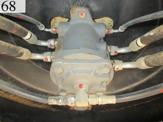 中古建設機械 中古 日立建機 HITACHI 油圧ショベル・バックホー ０．４－０．５立米 ZX135US-3