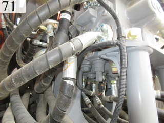 中古建設機械 中古 日立建機 HITACHI 油圧ショベル・バックホー ０．４－０．５立米 ZX135US-3