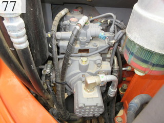 中古建設機械 中古 日立建機 HITACHI 油圧ショベル・バックホー ０．４－０．５立米 ZX135US-3