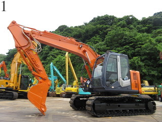 中古建設機械 中古 日立建機 HITACHI 油圧ショベル・バックホー ０．４－０．５立米 ZX135USK-3