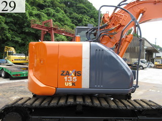中古建設機械 中古 日立建機 HITACHI 油圧ショベル・バックホー ０．４－０．５立米 ZX135USK-3