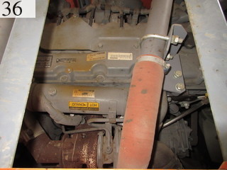 中古建設機械 中古 日立建機 HITACHI 油圧ショベル・バックホー ０．４－０．５立米 ZX135USK-3