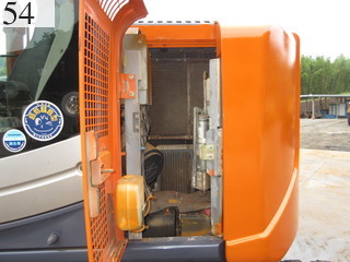 中古建設機械 中古 日立建機 HITACHI 油圧ショベル・バックホー ０．４－０．５立米 ZX135USK-3
