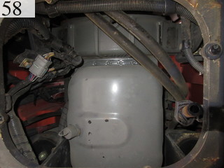 中古建設機械 中古 日立建機 HITACHI 油圧ショベル・バックホー ０．４－０．５立米 ZX135USK-3
