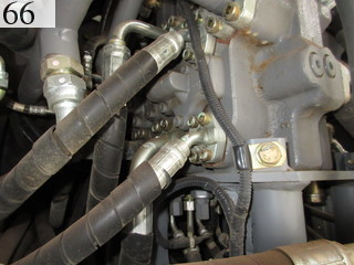 中古建設機械 中古 日立建機 HITACHI 油圧ショベル・バックホー ０．４－０．５立米 ZX135USK-3