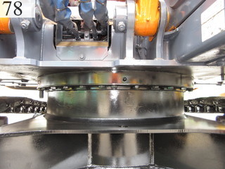 中古建設機械 中古 日立建機 HITACHI 油圧ショベル・バックホー ０．４－０．５立米 ZX135USK-3