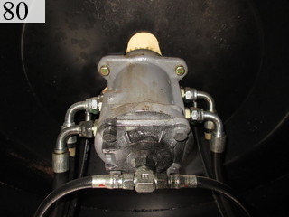 中古建設機械 中古 日立建機 HITACHI 油圧ショベル・バックホー ０．４－０．５立米 ZX135USK-3