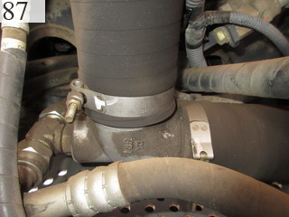 中古建設機械 中古 日立建機 HITACHI 油圧ショベル・バックホー ０．４－０．５立米 ZX135USK-3