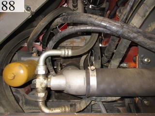 中古建設機械 中古 日立建機 HITACHI 油圧ショベル・バックホー ０．４－０．５立米 ZX135USK-3