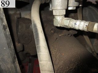 中古建設機械 中古 日立建機 HITACHI 油圧ショベル・バックホー ０．４－０．５立米 ZX135USK-3