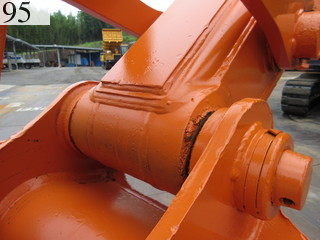 中古建設機械 中古 日立建機 HITACHI 油圧ショベル・バックホー ０．４－０．５立米 ZX135USK-3