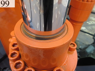 中古建設機械 中古 日立建機 HITACHI 油圧ショベル・バックホー ０．４－０．５立米 ZX135USK-3