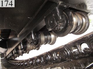 中古建設機械 中古 日立建機 HITACHI 油圧ショベル・バックホー ０．４－０．５立米 ZX135USK-3