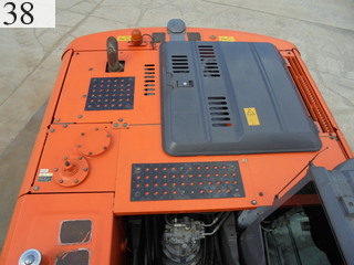中古建設機械 中古 日立建機 HITACHI 油圧ショベル・バックホー ０．７－０．９立米 ZX200-3