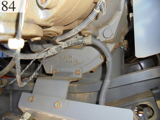 中古建設機械 中古 日立建機 HITACHI 油圧ショベル・バックホー ０．７－０．９立米 ZX200-3