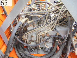 中古建設機械 中古 日立建機 HITACHI 林業機械 グラップル・ウインチ・排土板 ZX225USR