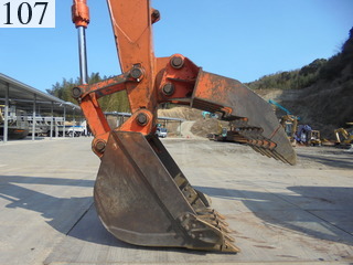 中古建設機械 中古 日立建機 HITACHI 林業機械 グラップル・ウインチ・排土板 ZX225USR