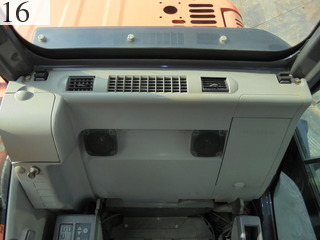 中古建設機械 中古 日立建機 HITACHI 油圧ショベル・バックホー ０．２－０．３立米 ZX70-3