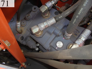 中古建設機械 中古 日立建機 HITACHI 油圧ショベル・バックホー ０．２－０．３立米 ZX70-3